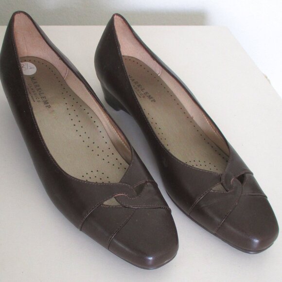 Mark Lemp Classics Womens Brown Leather Loafers w/1" Wedge Heel NWOB - Size 8.5M - Picture 1 of 9